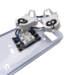 Iris Lighting JF6218 T8 LED fénycsőre előkészített por- és páramentes lámpatest IP65 60cm 