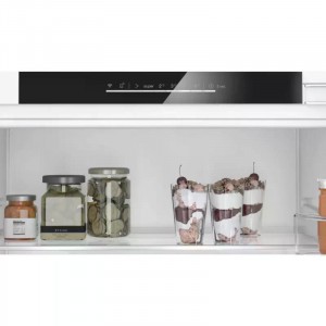 Bosch KUR21VFE0 Beépíthető Egyajtós hűtőszekrény, bútorlap nélkül