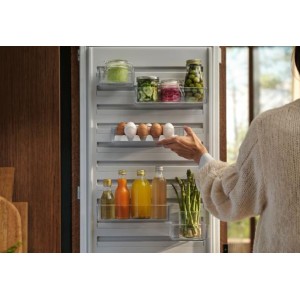 ELECTROLUX ENT6MD19S3 Beépíthető kombinált hűtőszekrény189 cm, CustomFlex, MultiSpace, TwinTech, NoFrost