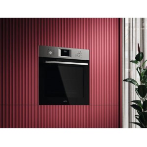 ELECTROLUX EOE8P38X Beépíthető sütő SurroundCook, MealAssist, pirolitikus, 72l, teleszkópos sütősín