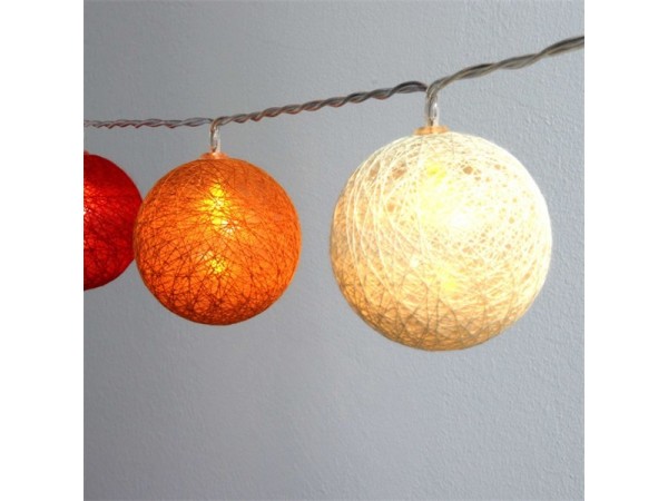 Iris Gömb alakú 6cm/színes fonott/3m/piros-narancs-meleg fehér/20db LED-es/USB-s fénydekoráció 