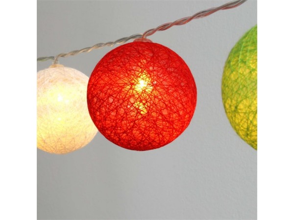 Iris Gömb alakú 6cm/színes fonott/3m/piros-fehér-zöld/20db LED-es/USB-s fénydekoráció 