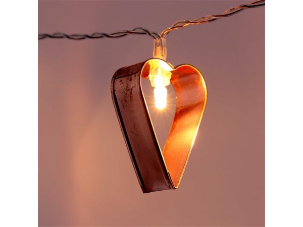 Szív alakú fém/2m/meleg fehér/10db LED-es/3xAA elemes fénydekoráció 
